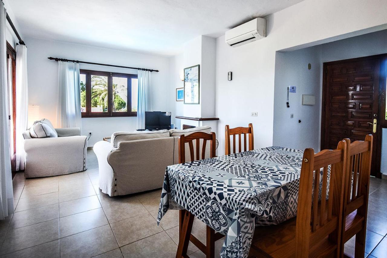Villa Celia Son Bou Exteriör bild